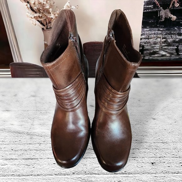 NIB CLARK'S "WISH MOOD" Brown Leather Ankle Boots IN BOX Size 7 - Picture 6 of 12
